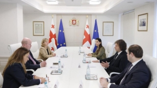 Bakı-Supsa və Bakı-Tbilisi-Ceyhan neft kəmərlərinin əhəmiyyəti müzakirə edildi 