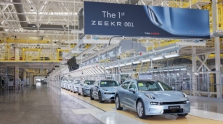 "Zeekr 001" modelinin istehsalına başlanıb