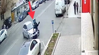  “Protiv” gələn bayker yolu dönən “KIA” ilə toqquşdu   - ANBAAN VİDEO