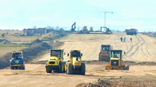 Ötən il Qarabağda avtomobil və dəmir yolları layihələrinə ayrılan vəsait tam xərclənib 