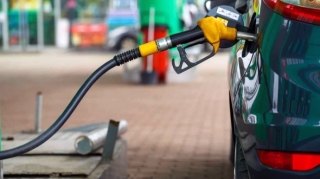 Azərbaycan benzininə tələbat yüksək olaraq qalır - Erməni nazir 