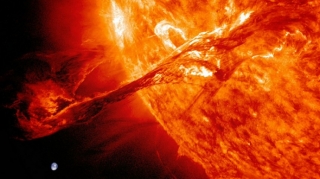 Günəşdə güclü alışma baş verib 