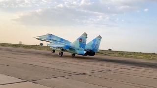 Azərbaycanın döyüş təyyarələri və helikopterlərinin təlimləri başlayıb   - VİDEO