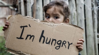 Koronavirus milyonlarla insanı ac qoyub