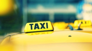 Taksi fəaliyyəti ilə bağlı yeni dövlət rüsumları 