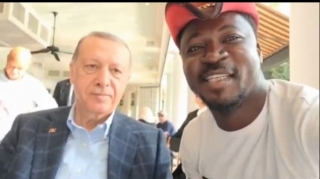 Afrikalı velosipedçi Ərdoğana görün nə deyib video çəkdi  - VİDEO