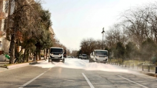 Bu gün Bakıda 550 küçə yuyuldu - FOTOLAR 