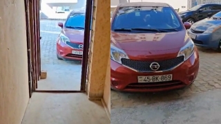 Binanın girişini zəbt edən qadın sürücü sakinləri boğaza yığdı   - VİDEO