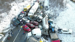 ABŞ-da güclü qar: 50-dən çox avtomobil toqquşdu – ANBAAN VİDEO 