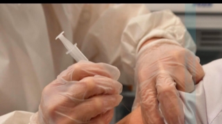 Koronaviruslu insanların peyvənd vurdurması hansı nəticələrə səbəb olur?