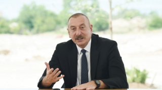 "Özümü saxlayırdım, bunu deyə bilmirdim" - Prezident sirləri açdı 