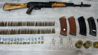 Qubada 7 silah polisə təhvil verilib, 4 qumbara tapılıb  - VİDEO