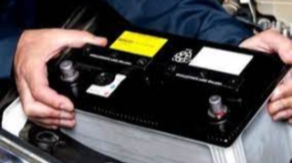 Binədə maşınlardan akkumulyator oğurlayan şəxslər saxlanılıb 