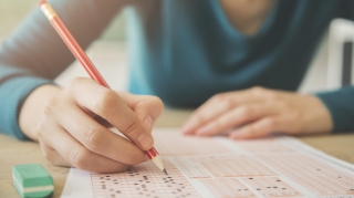 Buraxılış imtahanında 300 bal toplayanların sayı az ola bilər - EKSPERT 