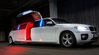 Limuzinlər nə qədər uzun müddətə hazırlanır? - Yoxa çıxan sənət - VİDEO 