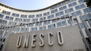 UNESCO Ukraynada işləyən jurnalistlərə zirehli gödəkçə verəcək