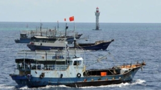 Çin hərbi gəmisi Yaponiyanın ərazi sularına daxil olub 