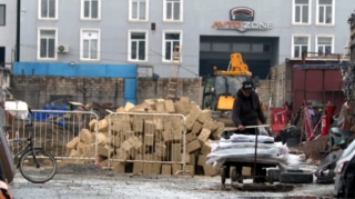 В Баку сносится известный рынок "Təkər aləmi" - ВИДЕО