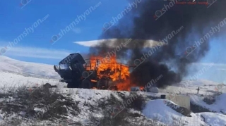 Sülhməramlılara məxsus silahla dolu “Kamaz” yandı - Xəsarət alan var   - FOTO