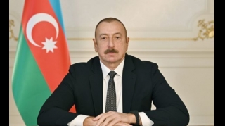 Ильхам Алиев наградил Наргиз Пашаеву орденом "Шараф"