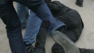 "Neftçi”-“Qarabağ”  azarkeşləri arasında insident olub - Saxlanılanlar var