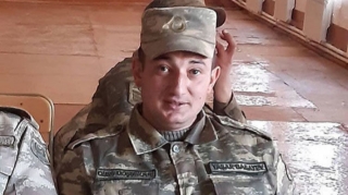 Səkkiz il övlad arzusunda olan şəhid gizirimizin qızı dünyaya gəldi