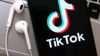 "TikTok"a məhdudiyyətlər QOYULMALIDIRMI?  - VİDEO