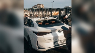 Dolu yağanda maşınlar bu vəziyyətə düşdü  - VİDEO