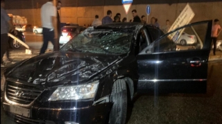 Paytaxtda avtomobil aşıb, xəsarət alanlar var  - FOTO - VİDEO