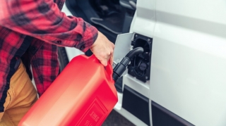 Bakıda "KamAz"lardan 460 litr yanacaq oğurlanıb 