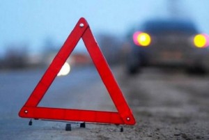 Goranboyda minik avtomobili yük maşını ilə toqquşdu: ölən var