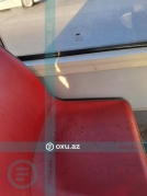 Paytaxt avtobusunda sərnişinin başına su töküldü: Qurumdan açıqlama - FOTO   - YENİLƏNİB