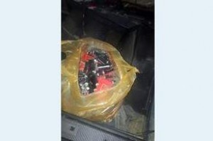 Avtomobilin yanacaq çənindən görün nələr çıxdı