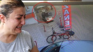 Vəhşilik: hamilə pişiyi “Pitbul”a öldürtdülər – VİDEO (+16)