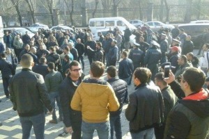 Avtobus sürücüləri və dəmiryolçular tətil edirlər