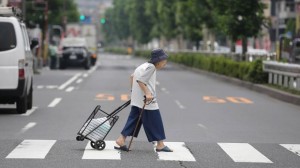 Təqaüdçü bir il arvadının meyiti ilə yaşayıb