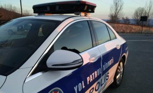 Ağdaşda mikroavtobus yol qəzasına düşüb