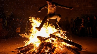 Su çərşənbəsində 2 nəfər tonqalda yanıq xəsarəti aldı 