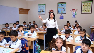 Şagirdlərin yerdəyişməsi müvəqqəti dayandırılır 