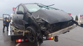 "Prius" idarə edən Məhkəmə Tibbi Ekspertiza  Birliyinin eksperti qəzada ölüb  - FOTO