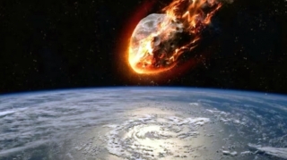 Türk ailənin həyətinə meteorit düşdü – Dəyəri 400 min avrodur - FOTO 
