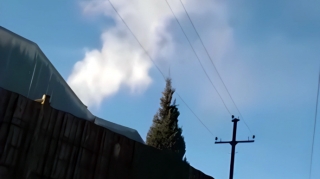 Sakinlər zavoddan yayılan tüstü və səs-küydən ŞİKAYƏT EDİRLƏR - VİDEO 