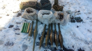 Cəbhəyanı ərazilərdə minalar, hərbi sursatlar zərərsizləşdirildi  - FOTO