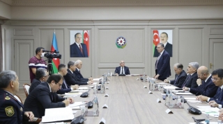 Bakıda nəqliyyat sahəsinin vəziyyətinə  həsr olunan müşavirə keçirilib  - FOTO