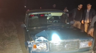 Yevlaxda "VAZ" traktorla toqquşdu - Xəsarət alanlar var - FOTO