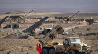 İran Azərbaycanla sərhəddə ağır silahlarla hərbi təlimlərə başlayır