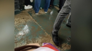 161 saylı marşrutda daha bir BİABIRÇILIQ  – Avtobus palçıq içində İDARƏ olunur - FOTO 