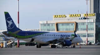 Aeroportlarda uçuşlar təxirə salınıb 