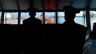 Güclü küləyə görə Xəzərdə bütün gəmilərin hərəkəti dayandırılıb   - VİDEO