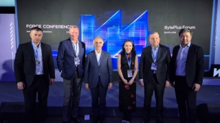 RİNN nümayəndələri Şanxayda konfransda iştirak ediblər - FOTO 